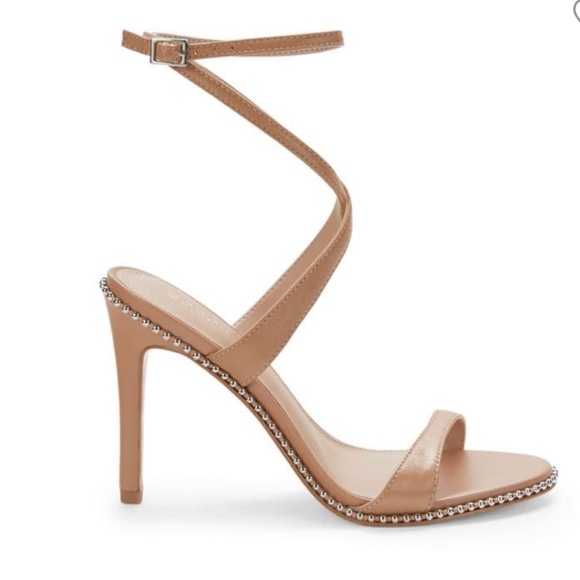 NIB BCBGENERATION Julia Tan Studded Leather Sandals Heels Size 8.5 - Picture 1 of 9